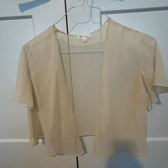 Bridesmaid Chiffon Wrap Cape with Flutter Sleeves - Picture 4 of 4